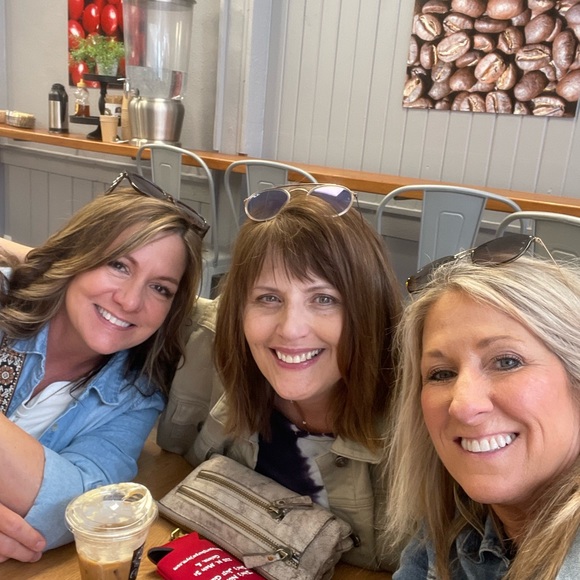 Meet your Posher, Teresa Marie - Picture 9 of 15